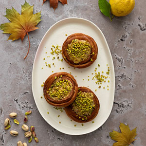 [9107224] Citroen pistache cinnamon roll